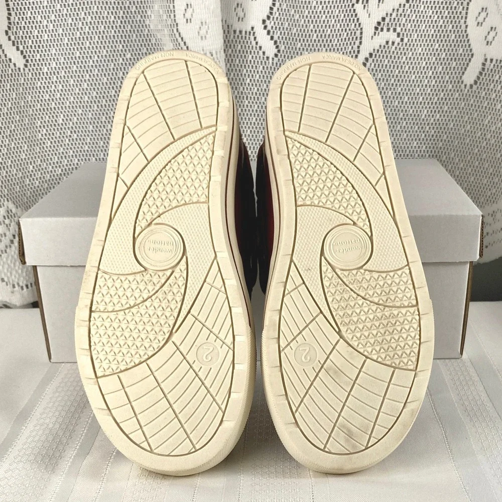 NWT Size 2 Boys Wonder Nation Brown Boat Shoe Slip On Memory Foam Back-to-School